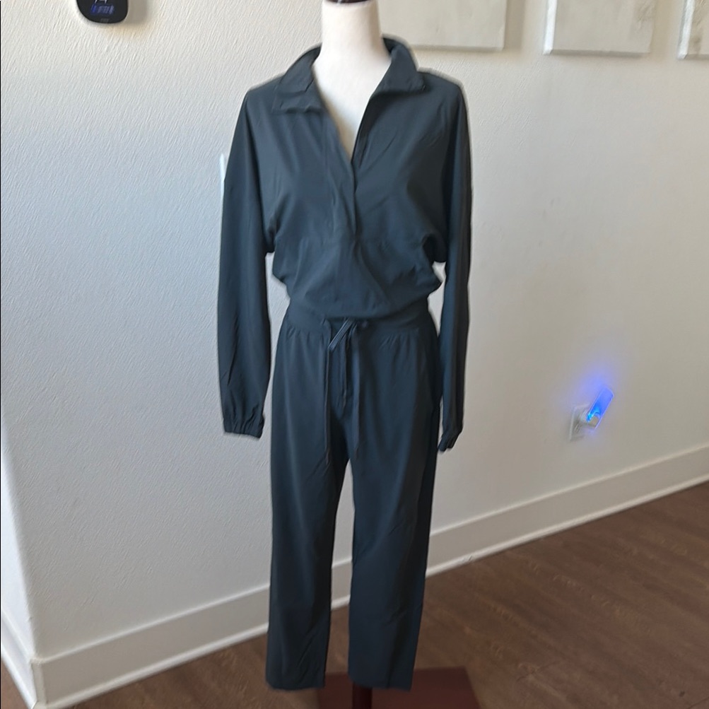 Sweaty Betty Charcoal Black Long-Sleeve Drawstring Jumpsuit